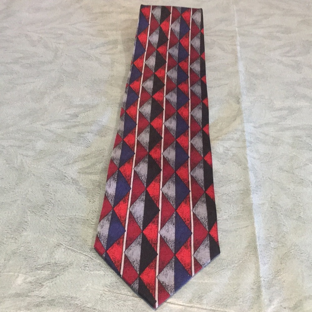 Pierre Balmain 100% Silk Hand-Made Men’s Tie NEW Stunning all season & occasion